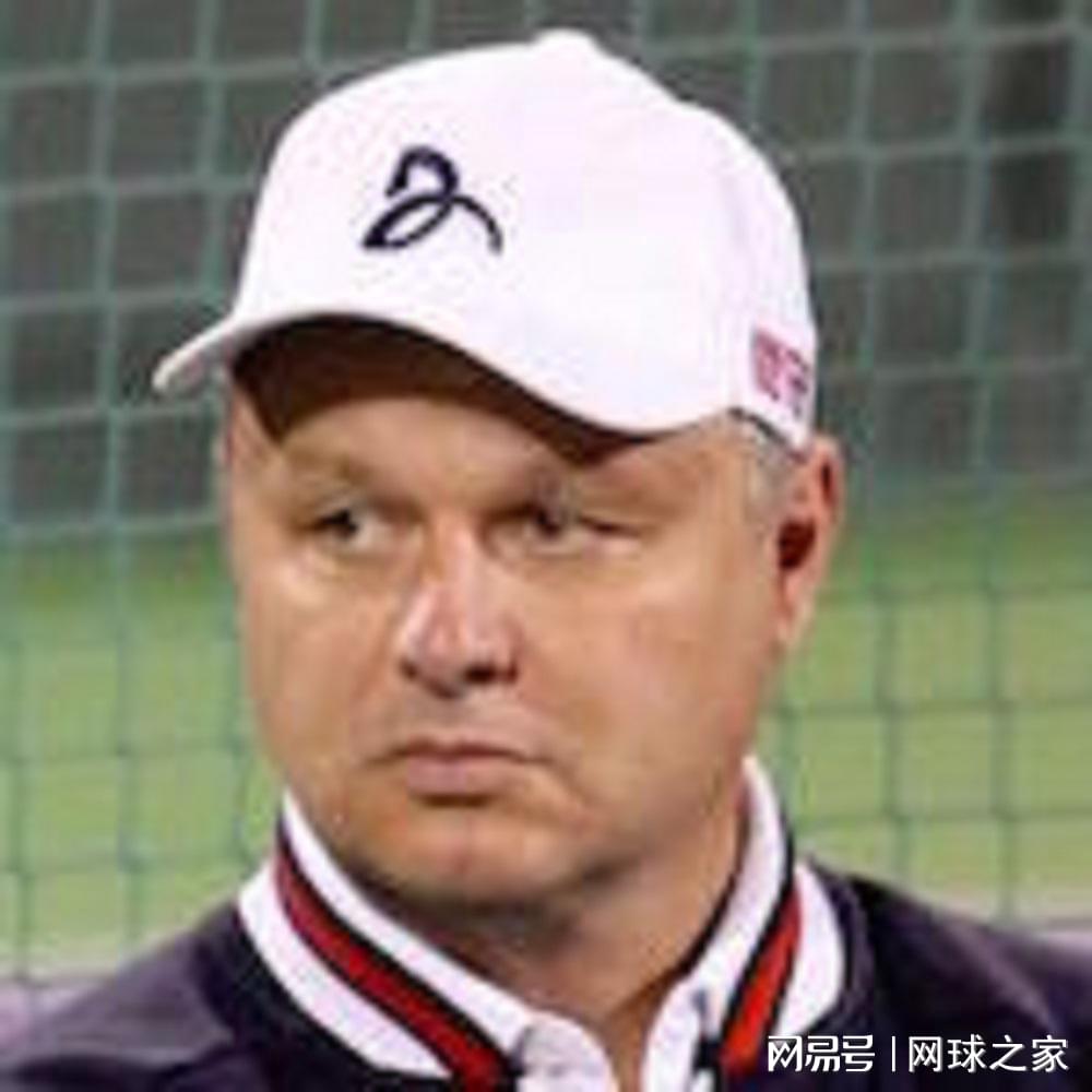 如今的德约, 战赛上, 助他取得了