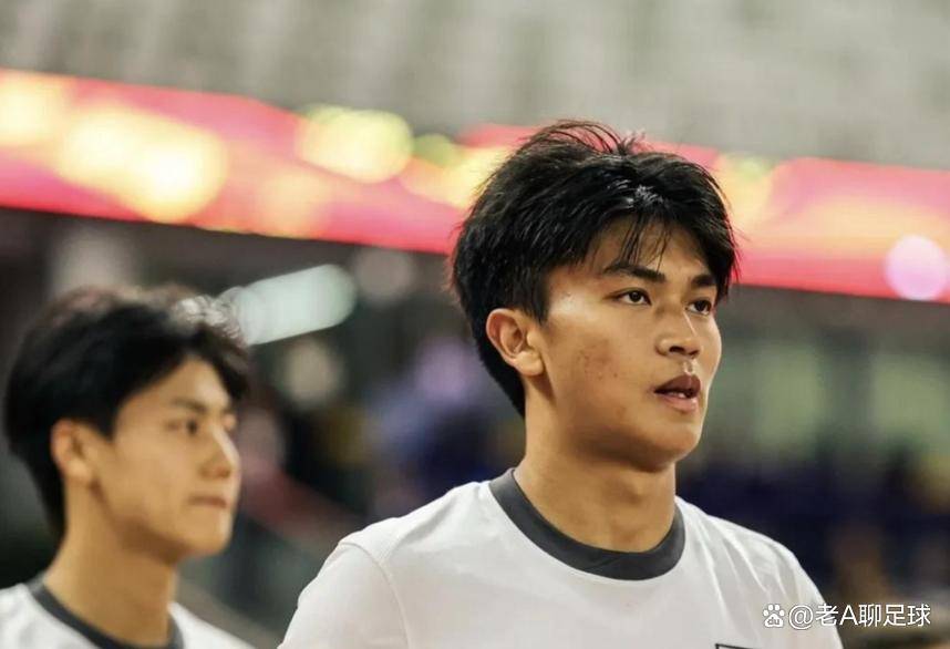 这场比赛看, 特意安排了, 凉风裹着草